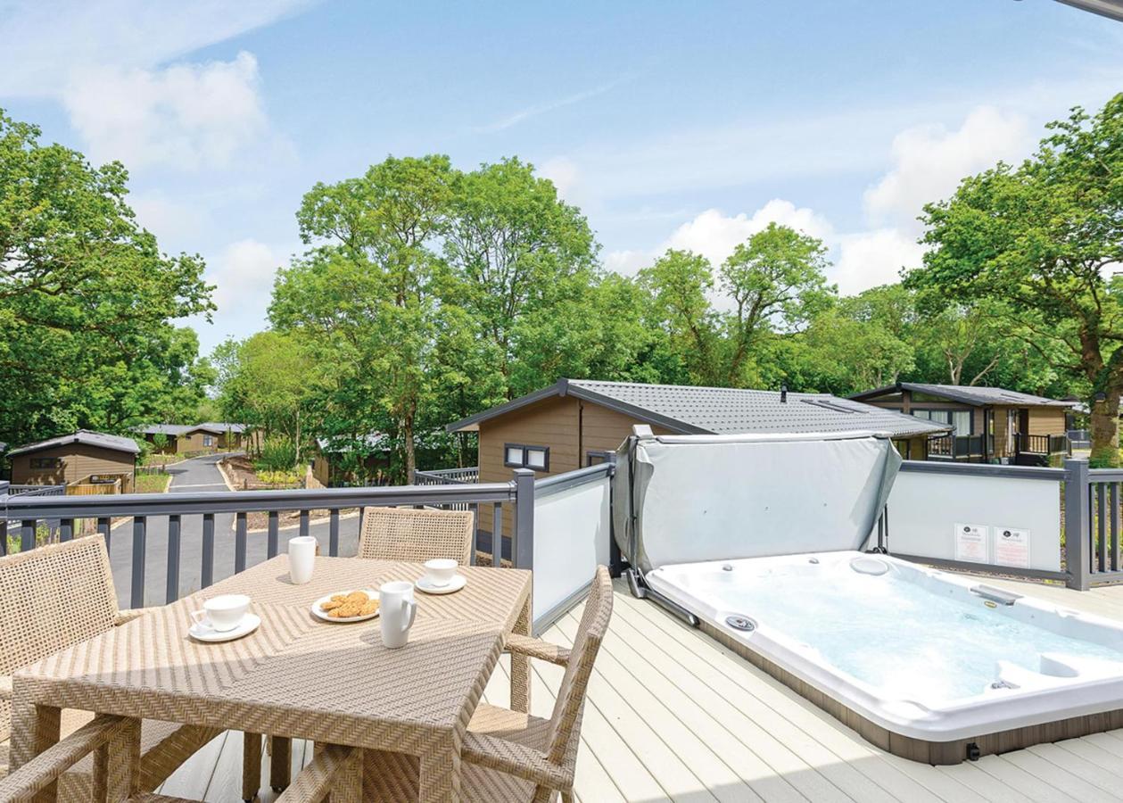 Woodside Bay Lodge Retreat Wootton Bridge  Extérieur photo